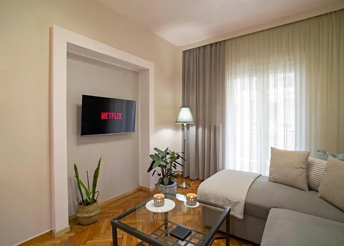 Cozyhome 4 Ilisia