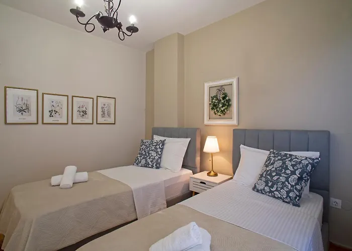 Cozyhome 4 Ilisia Салоники